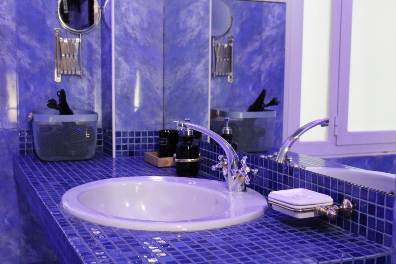 ミラノ Naviglio81 Bed & Breakfast エクステリア 写真